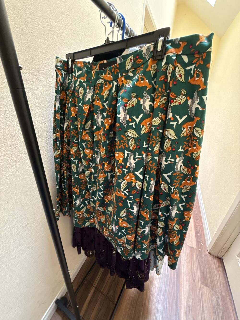 Collectif Genevieve Top Green Knit Collar with Matching Skirt - Picture 4 of 5